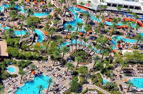 pool hours mgm grand